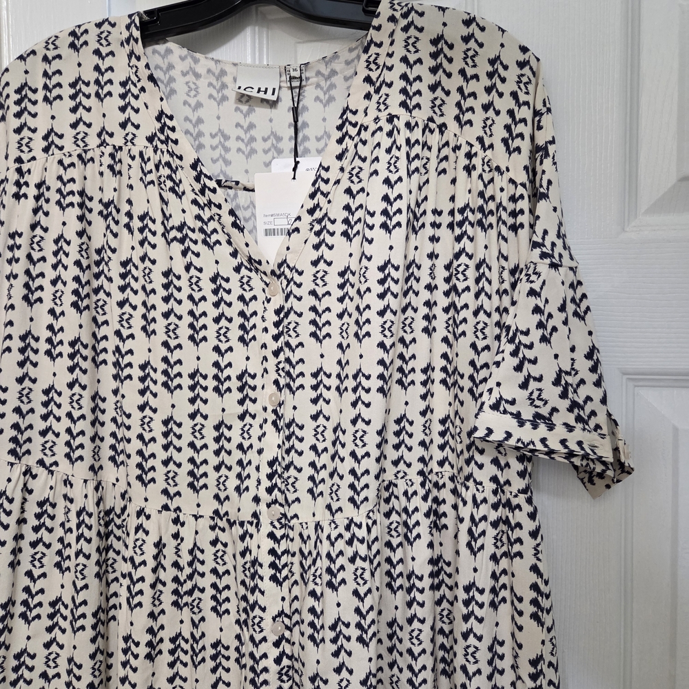 Nwt Elegant Blue & White Patterned Summer Dress Short Sleeve V-Neck Flowy A-Line - Picture 4 of 9